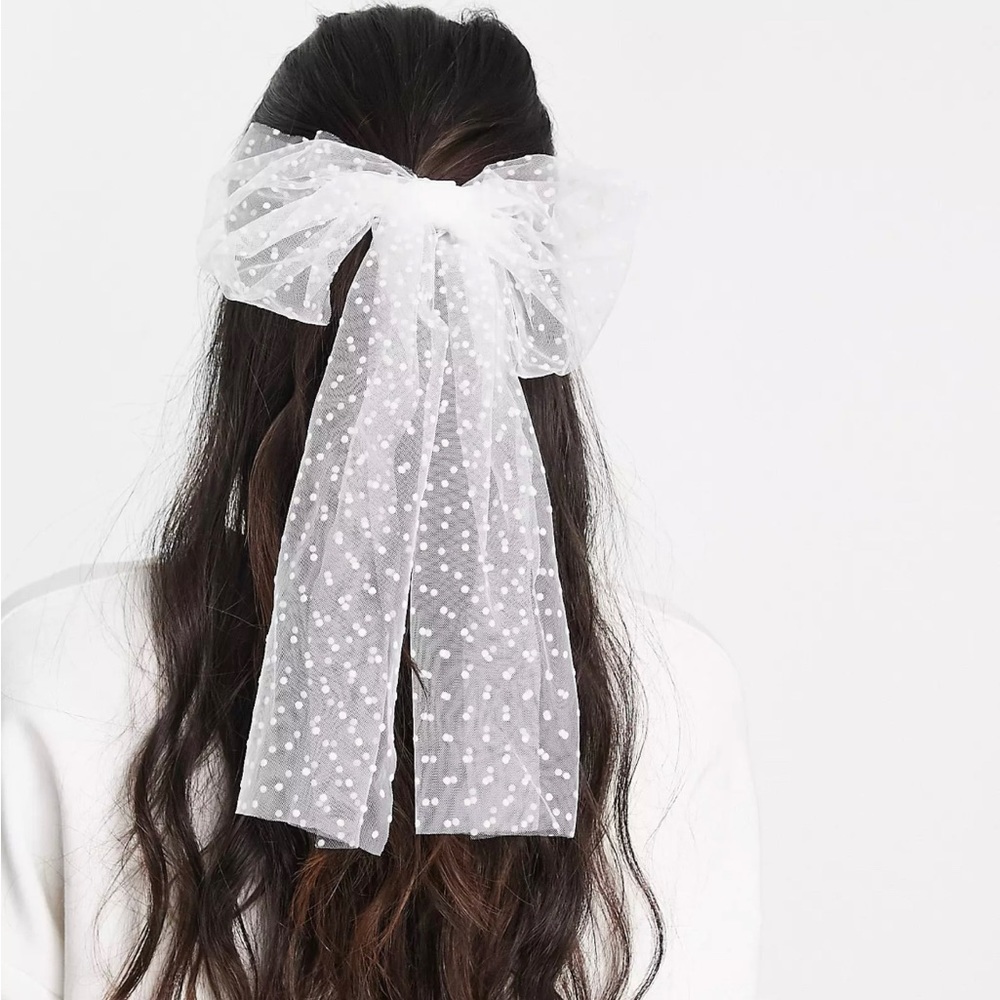 Kristin Ess Hair Bow Barrette — Never Been Worn